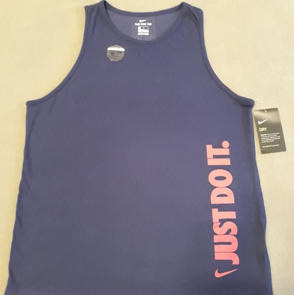 Nike women's tank top - Picture 3 of 5